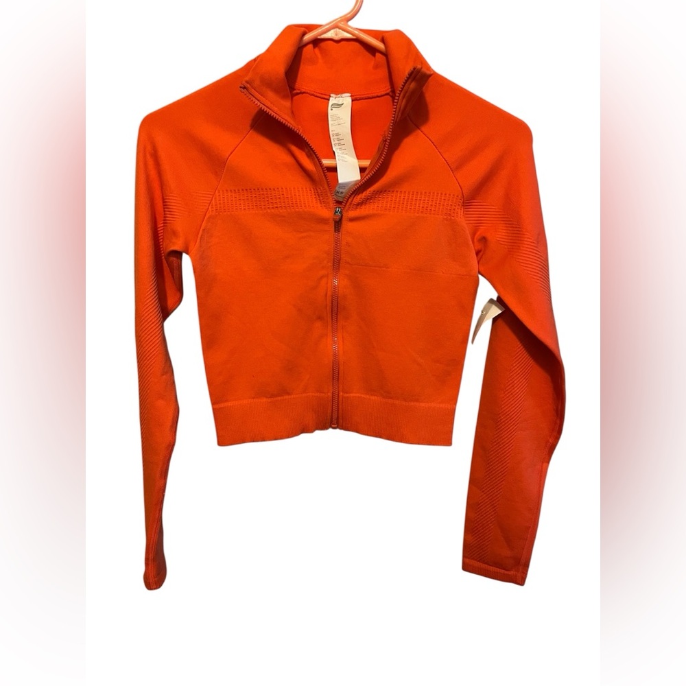 Fabletics Seamless Cropped Zip Up Jacket - image 2